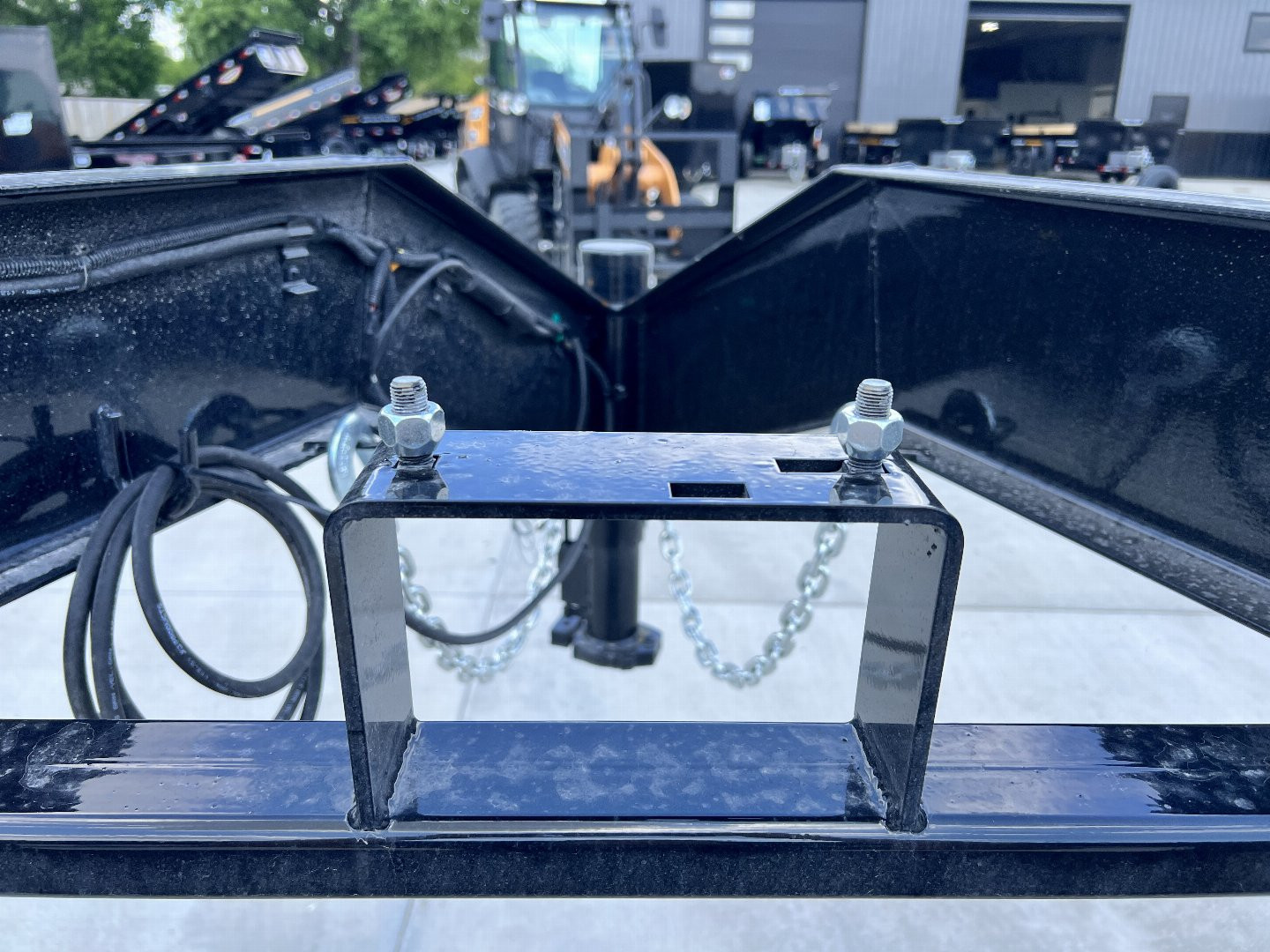 New 2025 H&H Gooseneck SPEEDLOADER 30' POWER TILT 14K, winch plate