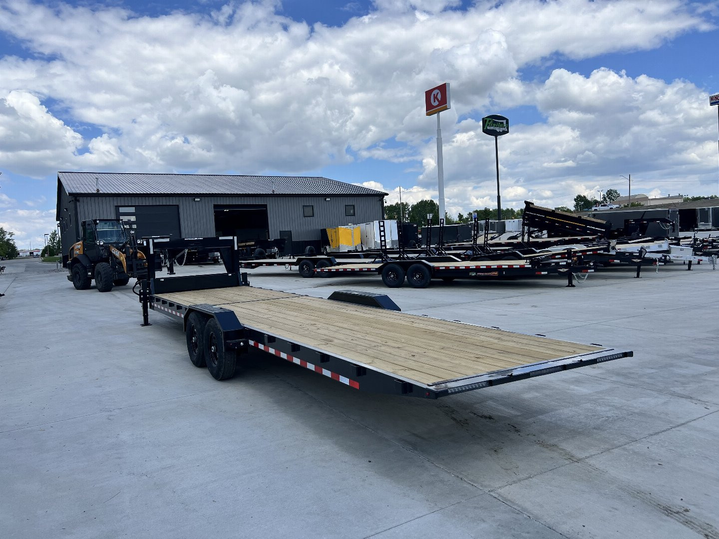 New 2025 H&H Gooseneck SPEEDLOADER 30' POWER TILT 14K, winch plate