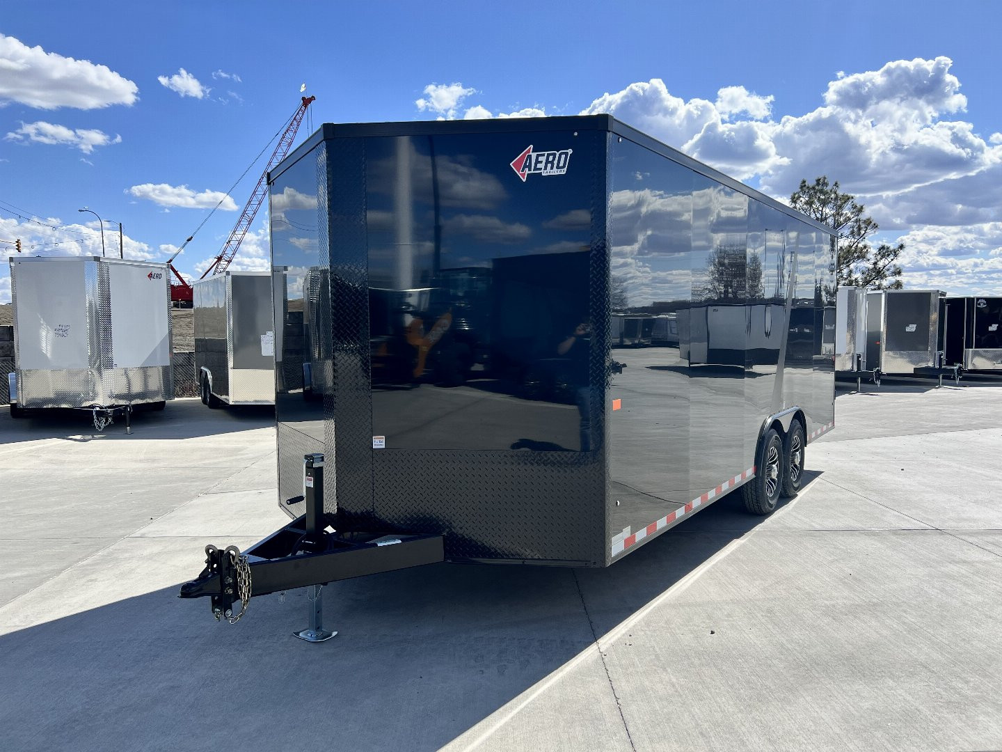 New NEW 2025 AERO 8.5x20 +2’V, 2-7000lb axles= 14K 7’ TALL, 3/8 WOOD Interior, BLACKOUT  EDITION- QUALITY Aluminum Wheels Enclosed Car Hauler Trailer