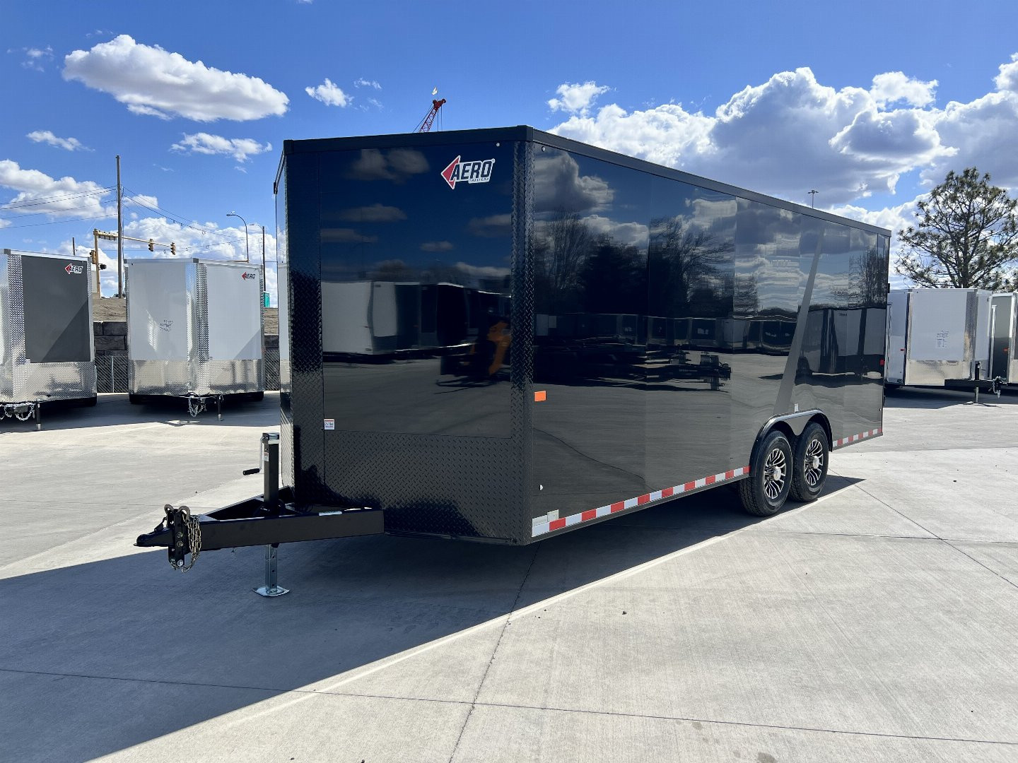 New NEW 2025 AERO 8.5x20 +2’V, 2-7000lb axles= 14K 7’ TALL, 3/8 WOOD Interior, BLACKOUT  EDITION- QUALITY Aluminum Wheels Enclosed Car Hauler Trailer