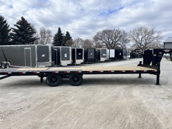New 2025 H&H 30’ Gooseneck 21 ft Flat with Hydraulic 9 ft Dovetail Hydraulic Jacks, Key Fob Remote 25.9K Tandem Dual axles