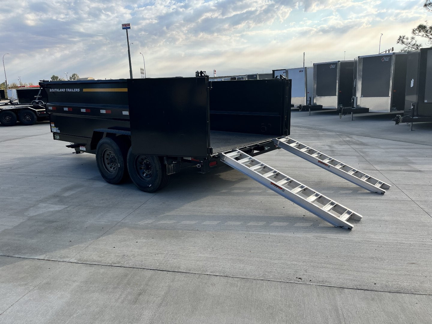 New NEW 2025 Southland14ft Low Profile HIGH SIDE Dump Trailer 2-8000 lb axles = 16K with Aluminum Ramps and TARP