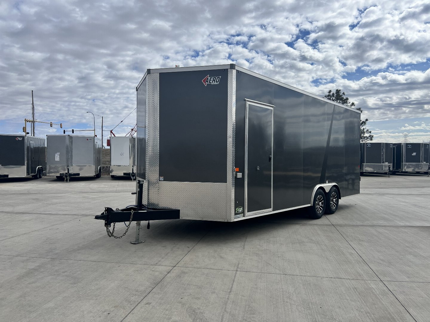 Used 2023 AERO 8.5x20 +2’V SNOW BEAR EXTRA TALL 7’ 7” QUALITY Enclosed Rear Ramp Car Hauler Cargo Trailer