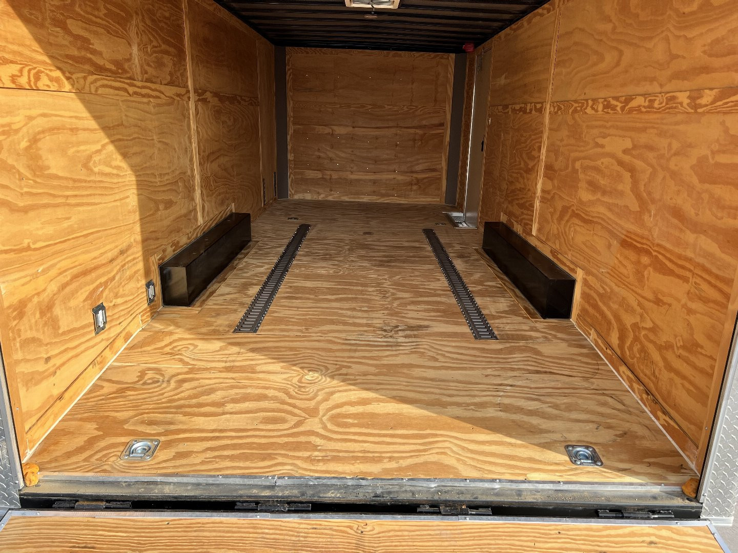 Used 2021 Freedom 8.5x20 Rear Ramp Enclosed Cargo Hauler Trailer 10K