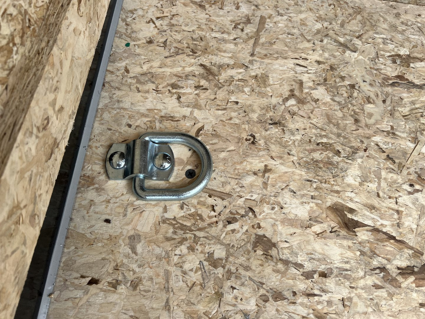 New 2025 Bighorn R&M 8.5x24 + 2’V Nose Rear Ramp Enclosed Cargo Trailer Car Hauler