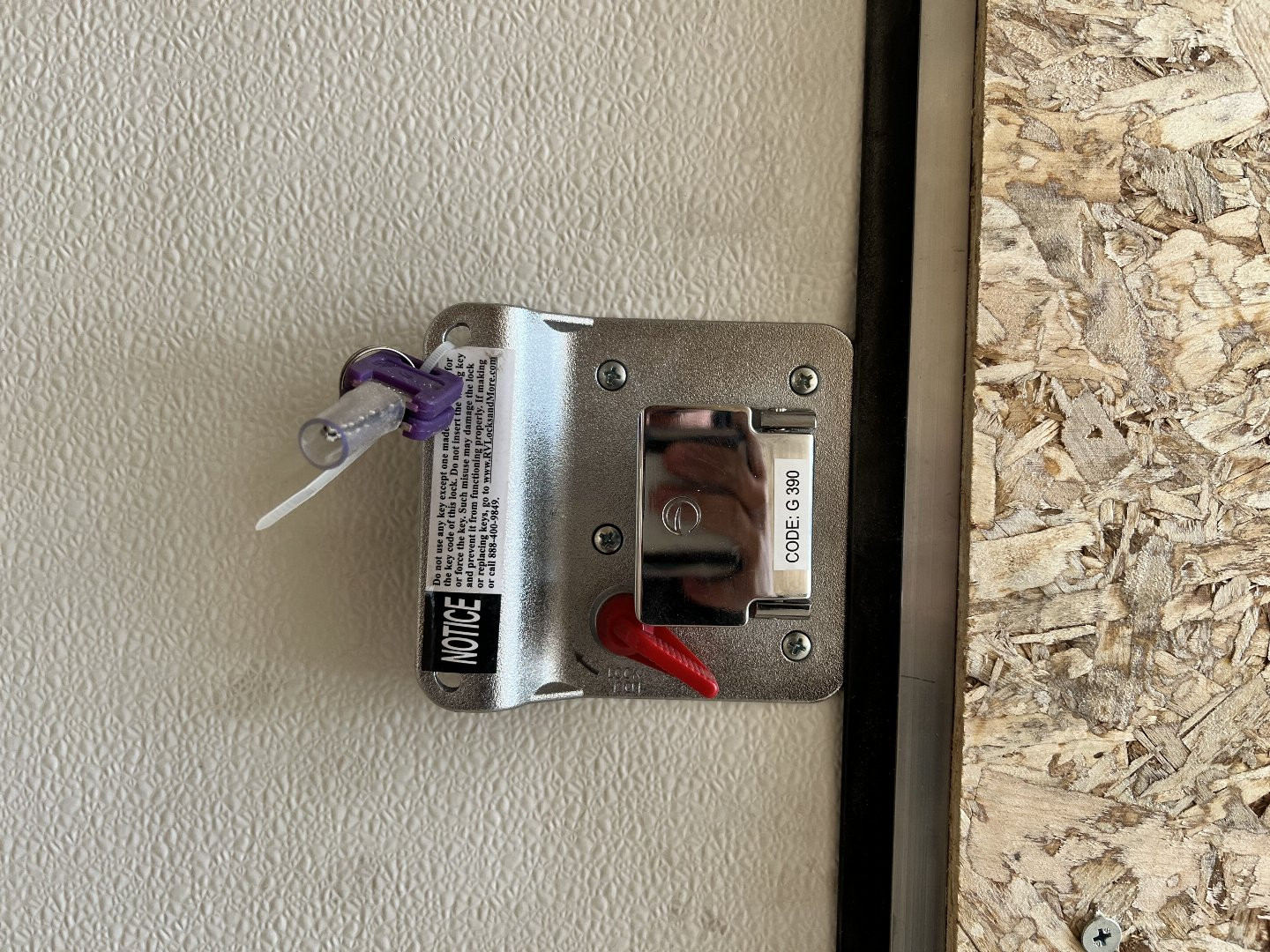 New 2025 Bighorn R&M 8.5x24 + 2’V Nose Rear Ramp Enclosed Cargo Trailer Car Hauler