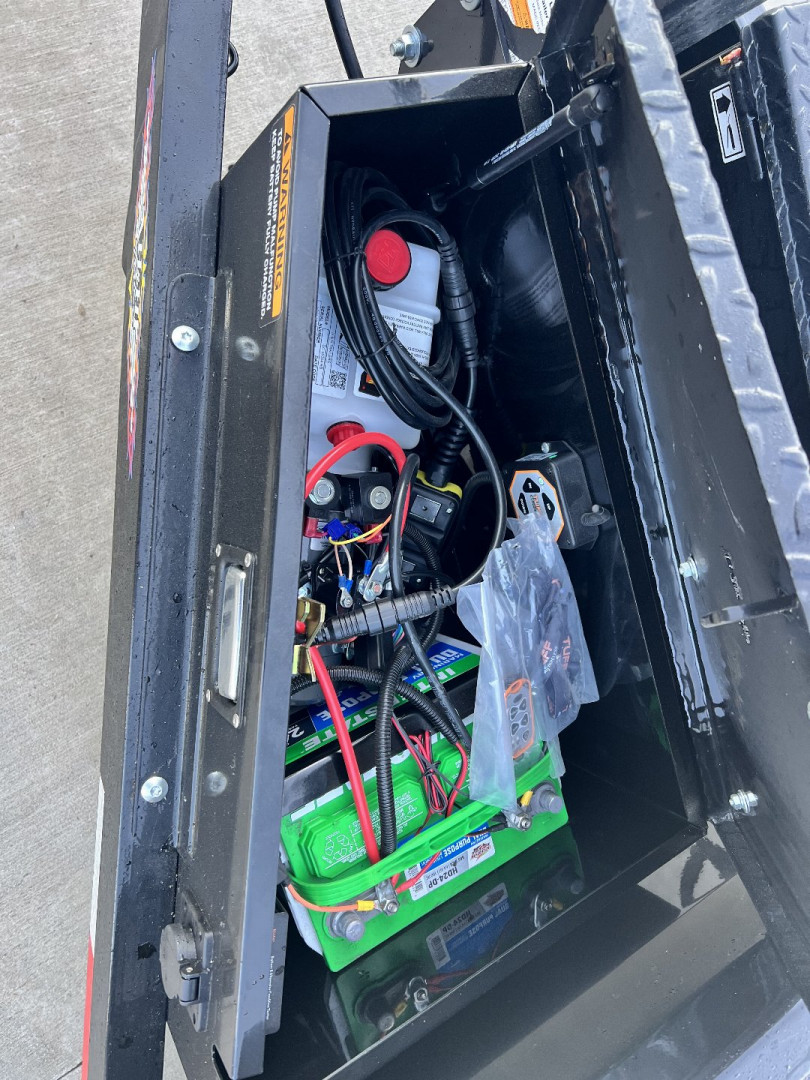 New NEW 2025 H&H Speedloader 24’ POWER TILT Drive Over Fender flatbed EXTRA WIDE 102” 2-7000 lb axles = 14K