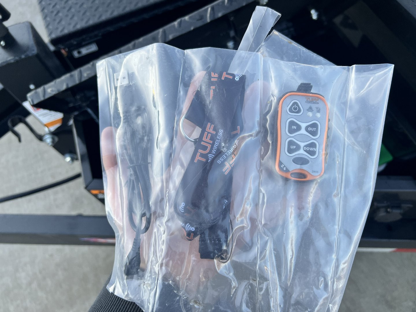 New NEW 2025 H&H Speedloader 24’ POWER TILT Drive Over Fender flatbed EXTRA WIDE 102” 2-7000 lb axles = 14K