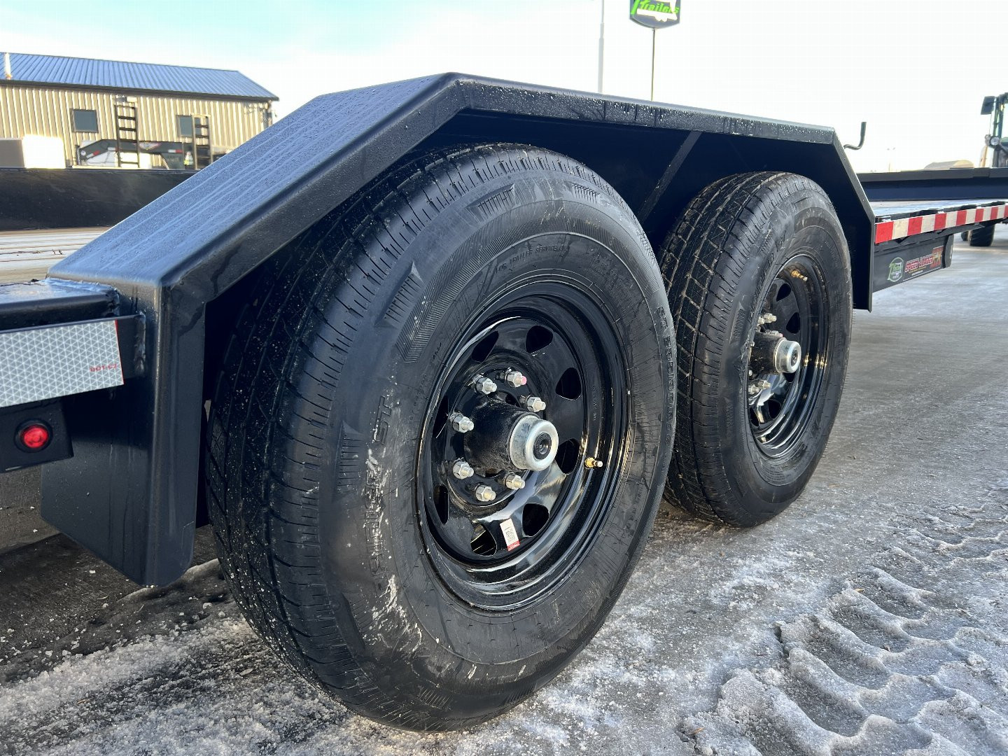 New NEW 2025 H&H Speedloader 24’ POWER TILT Drive Over Fender flatbed EXTRA WIDE 102” 2-7000 lb axles = 14K