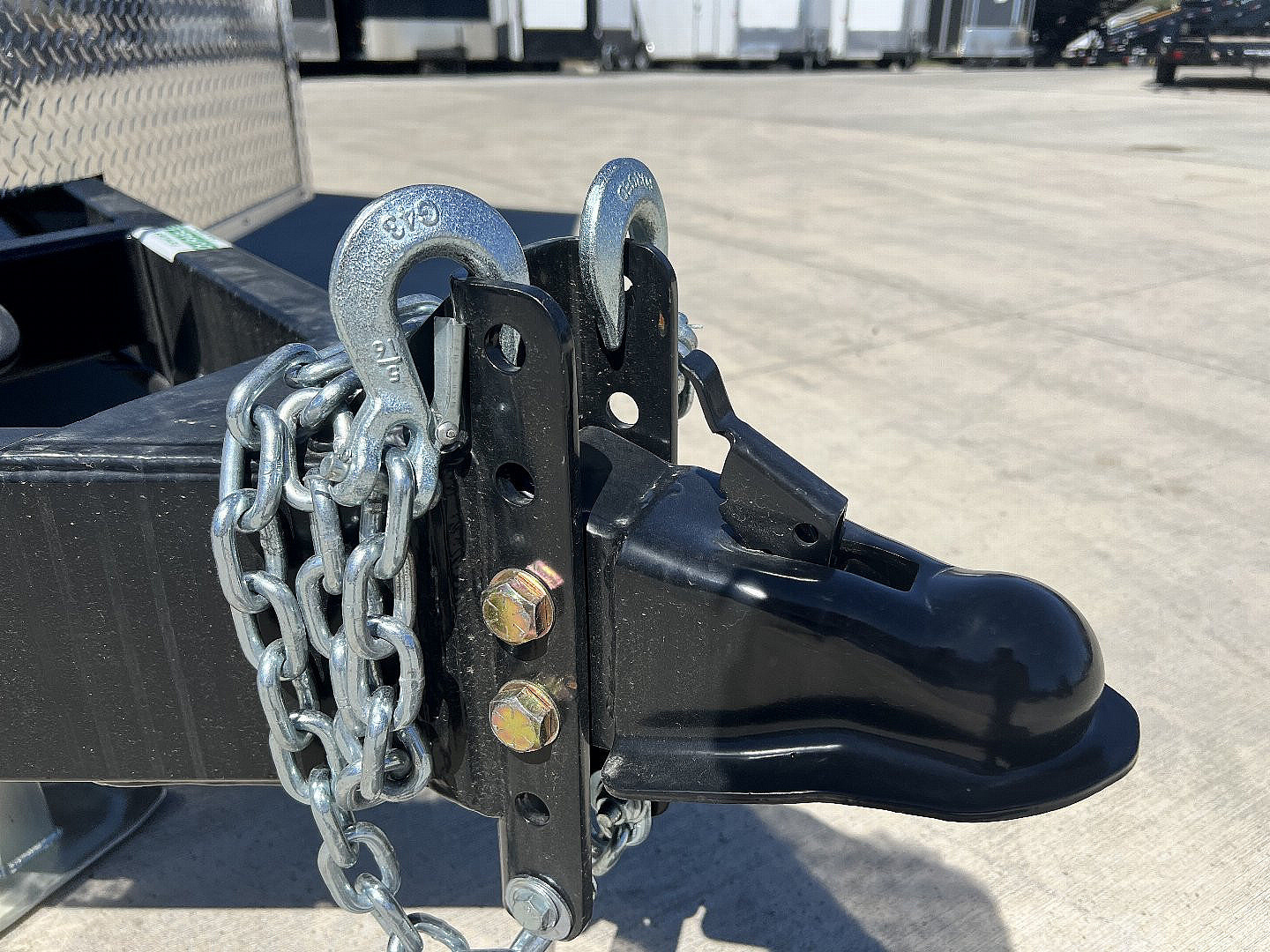 New NEW 2026 AERO 8.5x28 +2’V, 7’ TALL, WHITE Interior, QUALITY Enclosed Rear Ramp Car Hauler Cargo Trailer