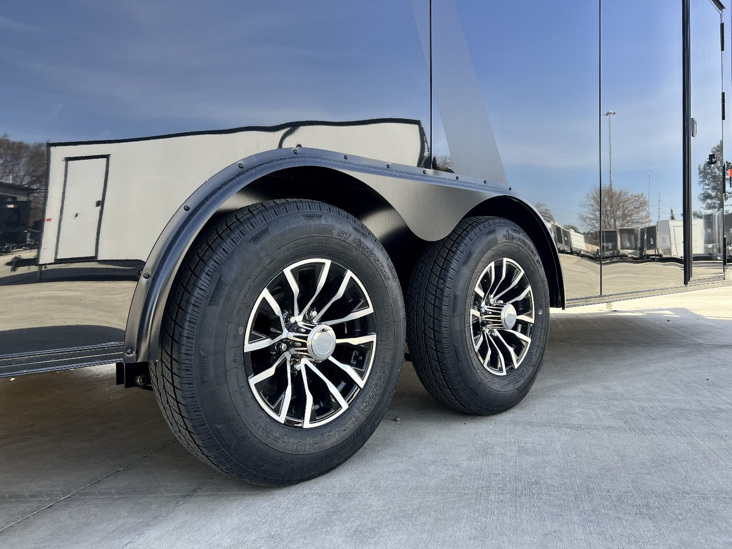 New 2025 AERO 8.5x20 +2’V 7' TALL WHITE Interior 4'X4' ESCAPE DOOR, BLACKOUT  EDITION QUALITY .080 Poly Core Enclosed Rear Ramp Car Hauler Cargo Trailer