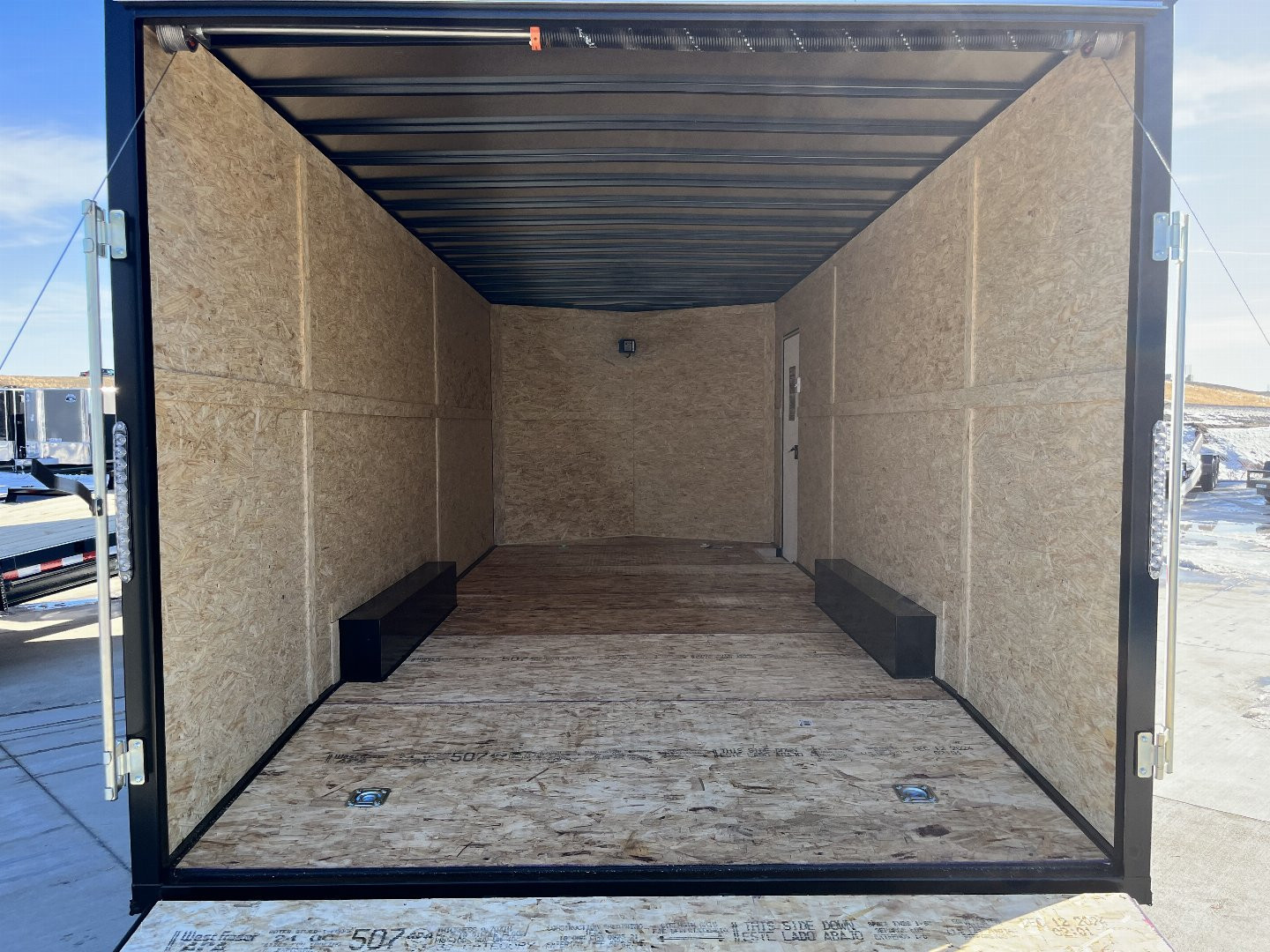 New NEW 2025 AERO 8.5x20 +2’V, 7’ TALL,3/8" wood Interior, QUALITY Enclosed Rear Ramp Car Hauler Cargo Trailer