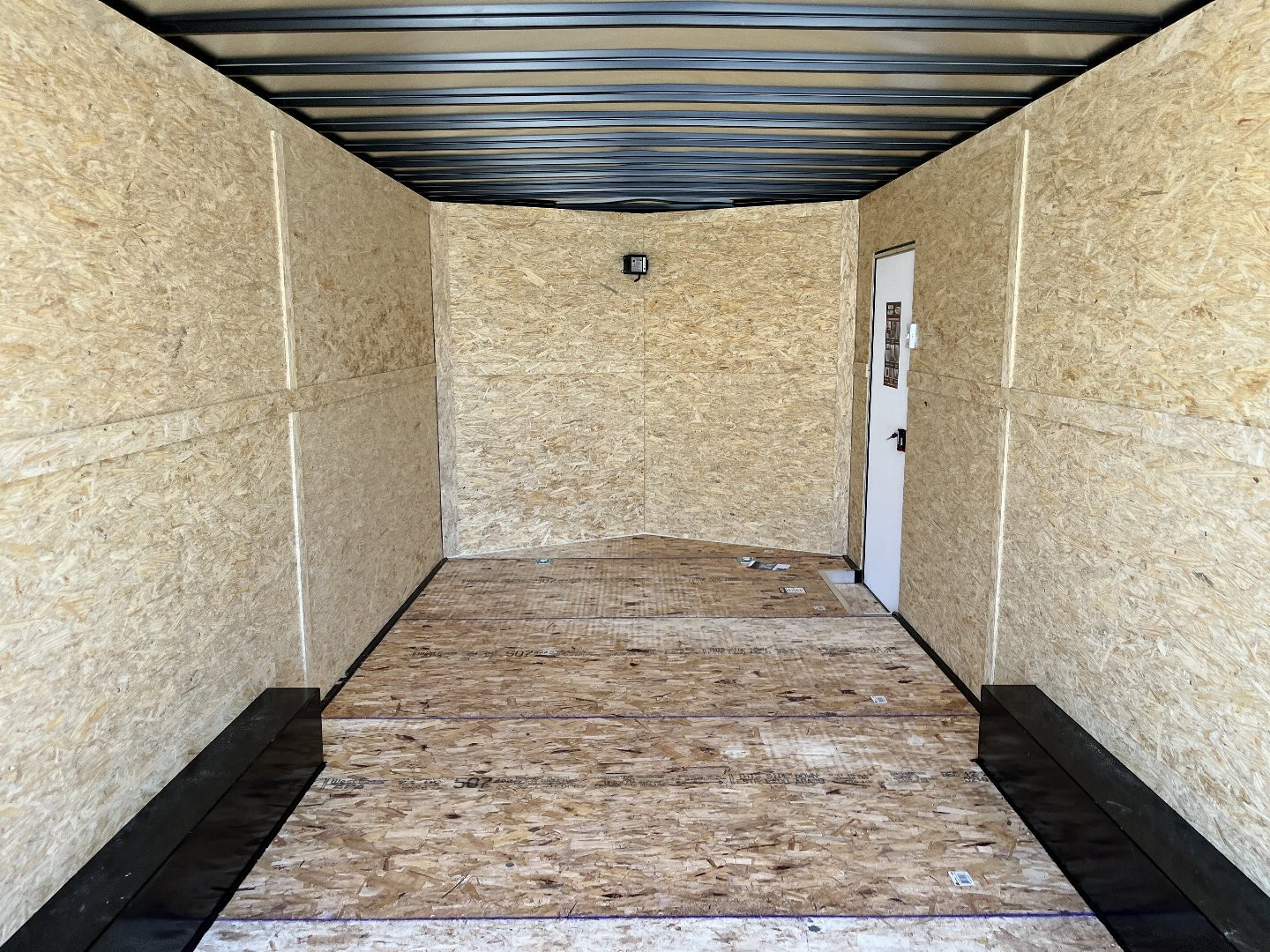 New NEW 2025 AERO 8.5x20 +2’V, 7’ TALL,3/8" wood Interior, QUALITY Enclosed Rear Ramp Car Hauler Cargo Trailer