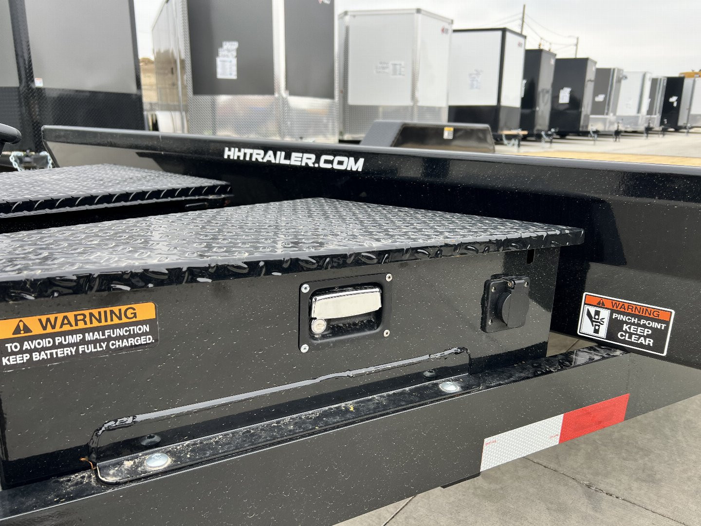 New NEW 2025 H&H Speedloader 18’ POWER TILT 2-3500 lb axles=7K winch plate Tilt Trailer