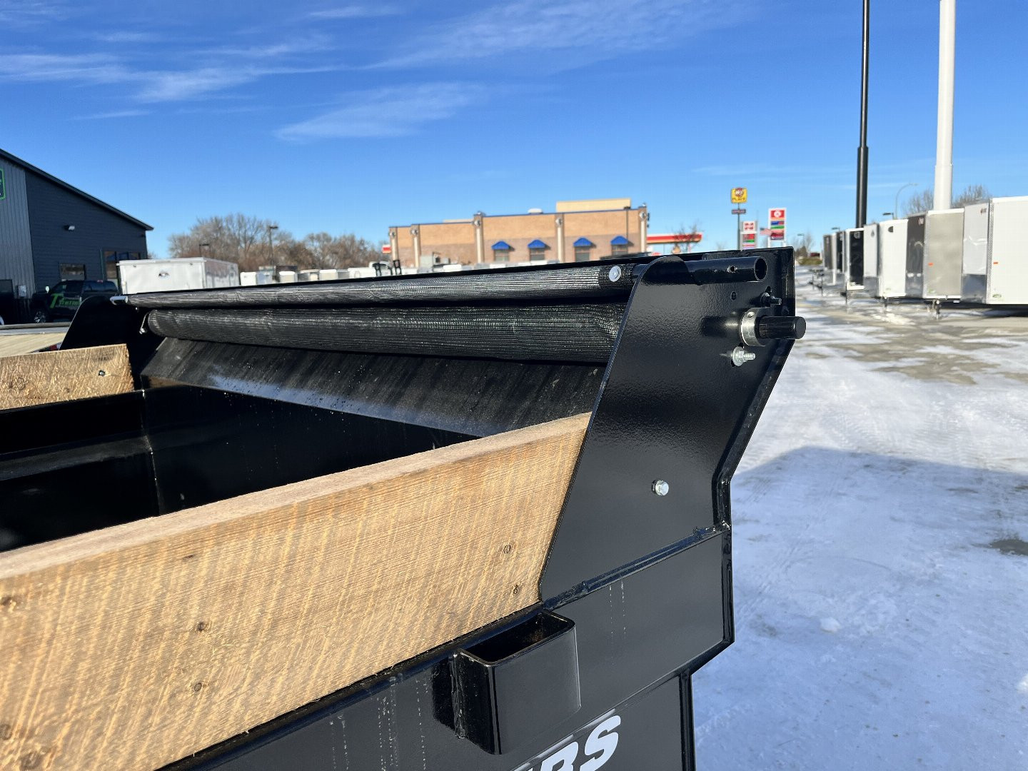 New NEW 2025 Southland 14ft HYDRUALIC JACK Low Profile Dump Trailer 2-7000 lb axles =14K with Ramps