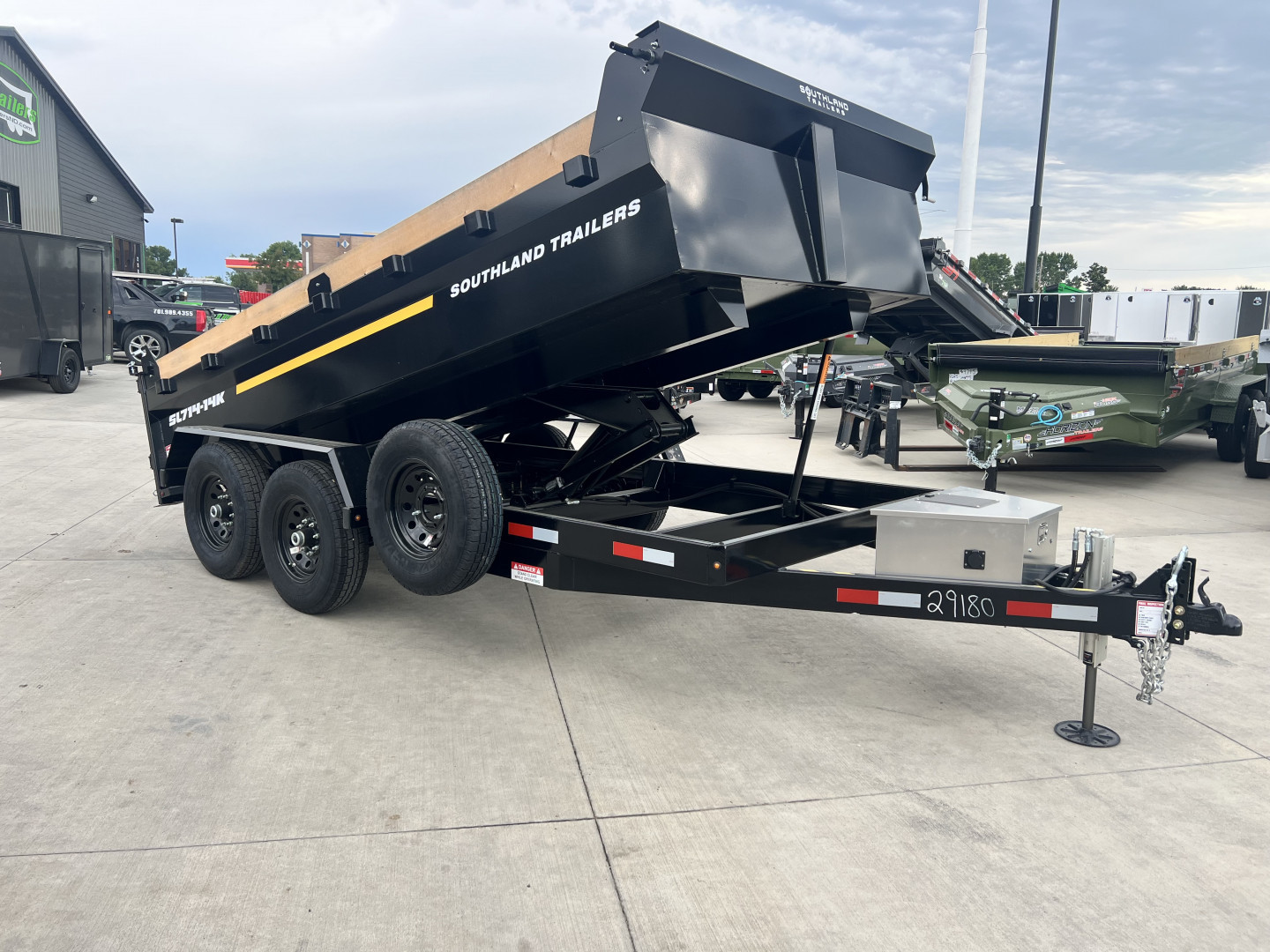 New NEW 2025 Southland 14ft HYDRUALIC JACK Low Profile Dump Trailer 2-7000 lb axles =14K with Ramps