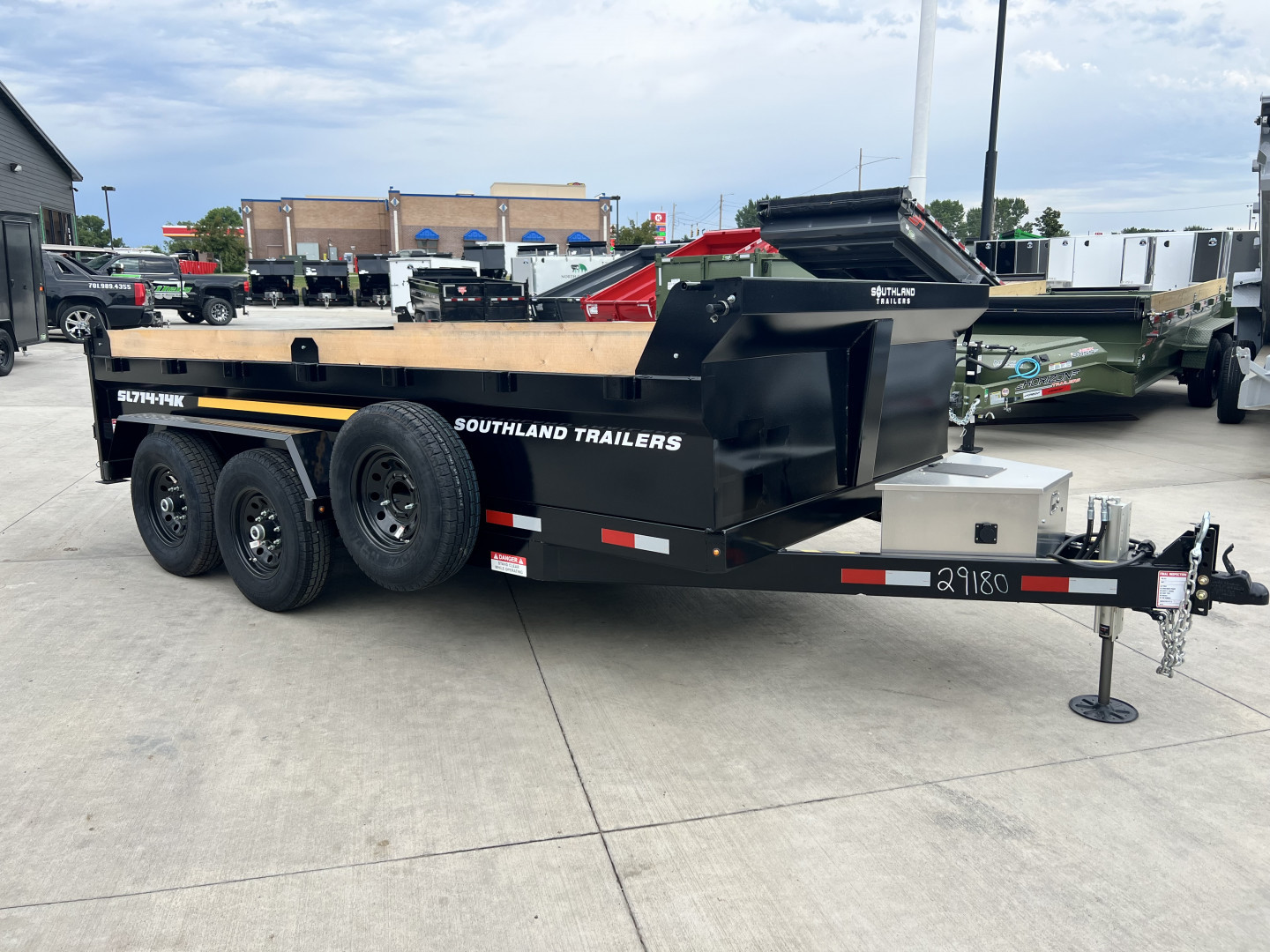 New NEW 2025 Southland 14ft HYDRUALIC JACK Low Profile Dump Trailer 2-7000 lb axles =14K with Ramps