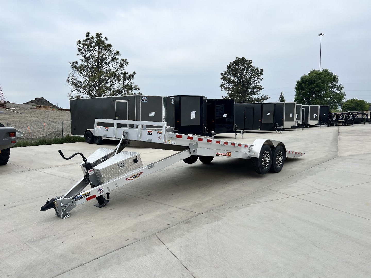 New NEW 2025 H&H Speedloader ALUMINUM 24’ POWER TILTbed flatbed Trailer 2-7000 lb axles =14K