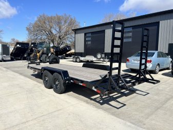 New 2025 Southland 20’ Flatbed 2-7000lb axles =14K Dovetail Trailer Fold Up Ramps