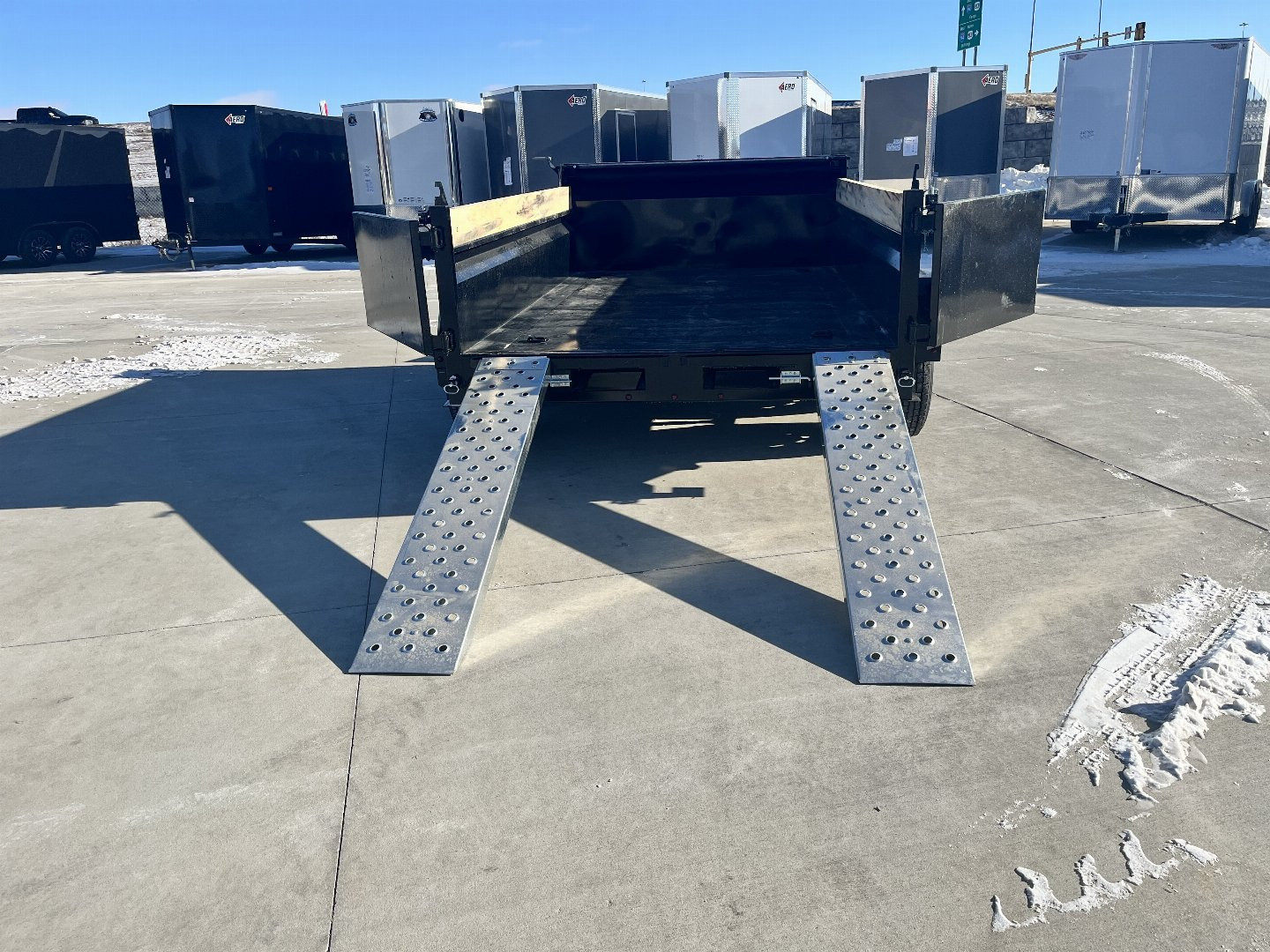 New NEW 2025 Southland 74”x10’ Low Profile SCISSOR Lift Dump Trailer 2-3500 lb axles