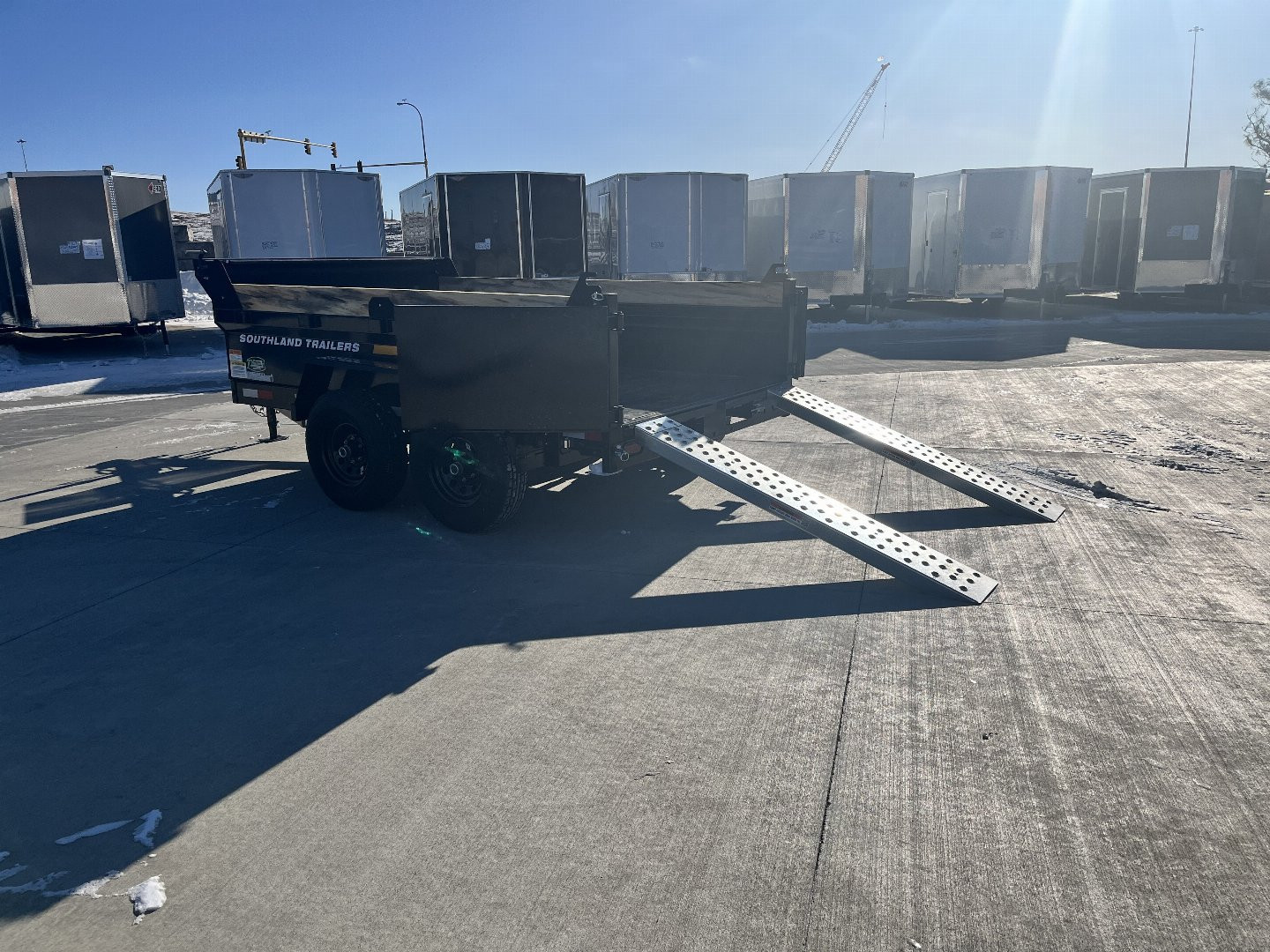 New NEW 2025 Southland 74”x10’ Low Profile SCISSOR Lift Dump Trailer 2-3500 lb axles