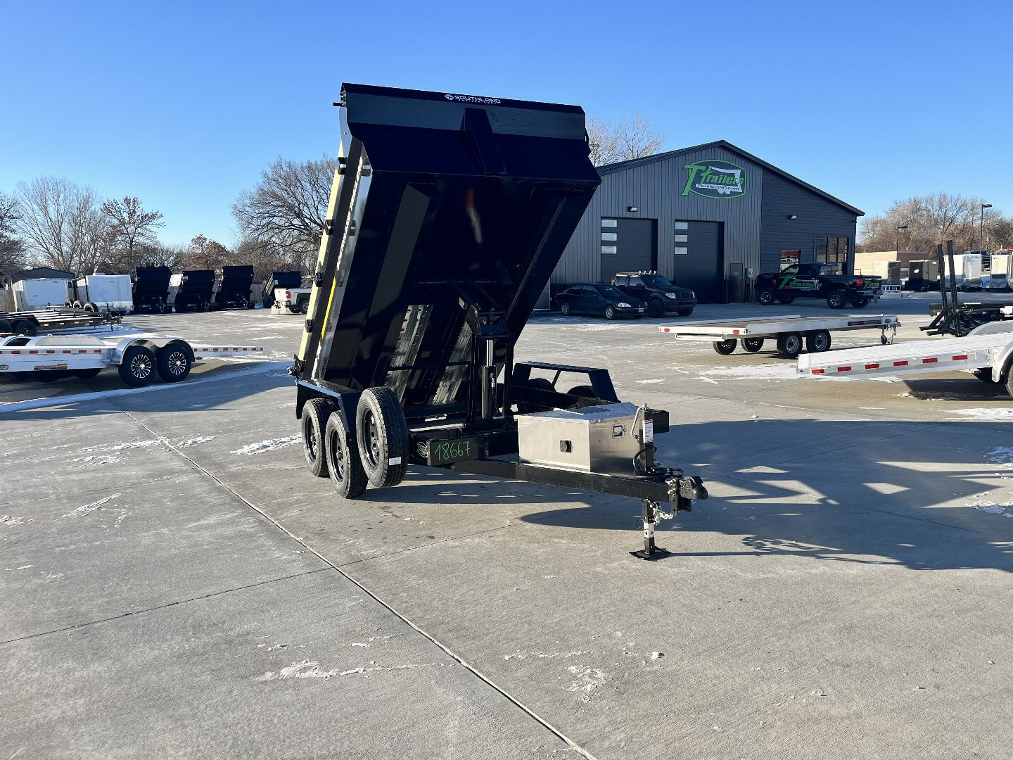 New NEW 2025 Southland 74”x10’ Low Profile SCISSOR Lift Dump Trailer 2-3500 lb axles