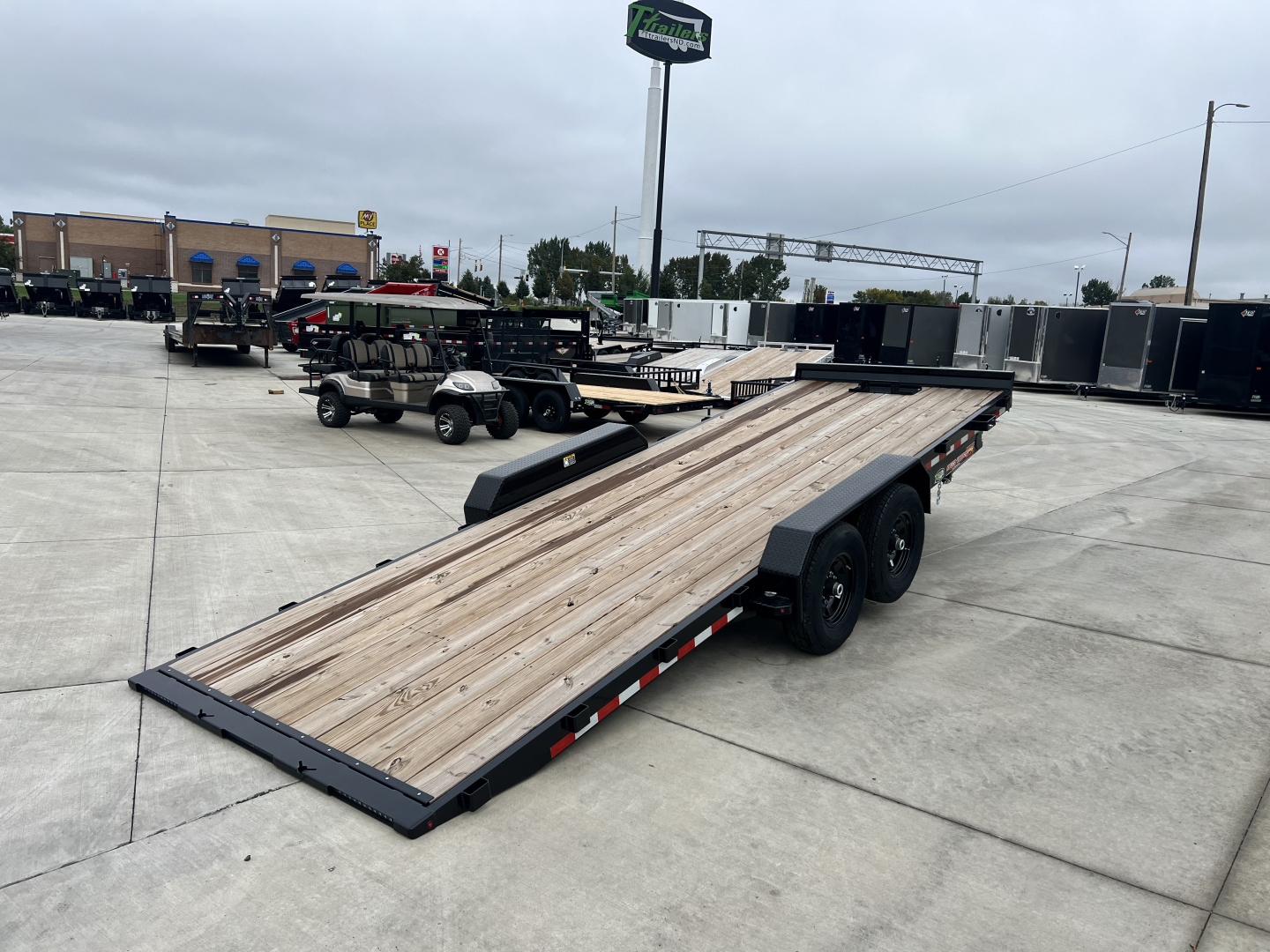 New NEW 2025 H&H Speedloader 22’ POWER TILTbed flatbed Trailer 2-7000 lb axles =14K Removable Fenders
