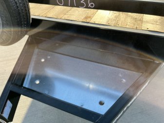 New 2025 Southland 24’ Flatbed 3-7000lb axles =21K Dovetail Trailer Fold Up Ramps