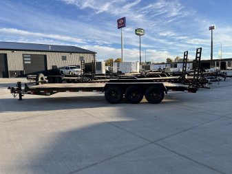 New 2025 Southland 24’ Flatbed 3-7000lb axles =21K Dovetail Trailer Fold Up Ramps