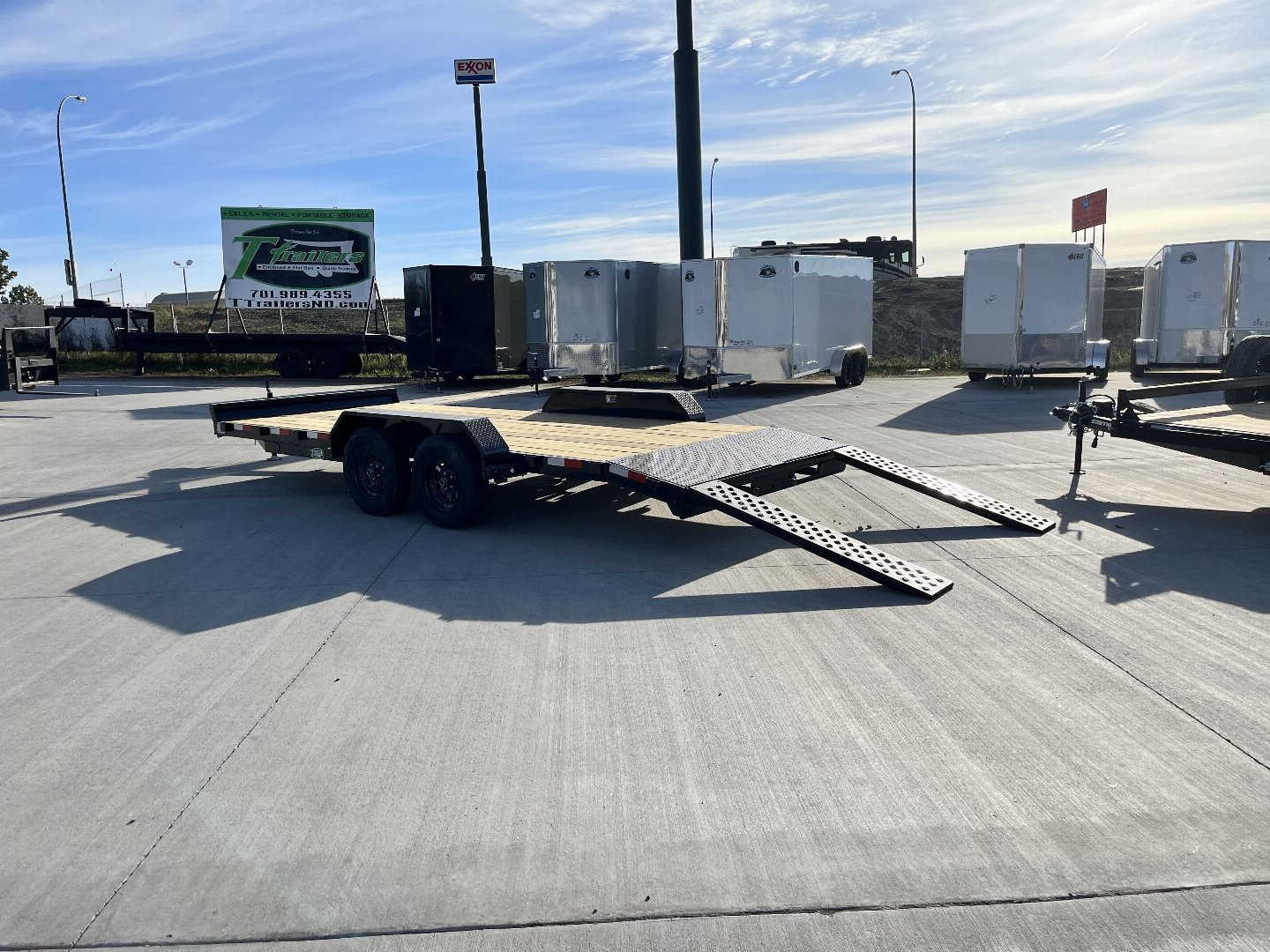 New NEW 2025 H&H 18’ flatbed Trailer 2-3500 lb axles=7K, dovetail, EASY Rear Slide In Ramps