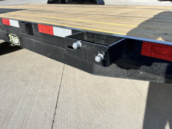 New NEW 2025 H&H 18’ flatbed Trailer 2-3500 lb axles=7K, dovetail, EASY Rear Slide In Ramps