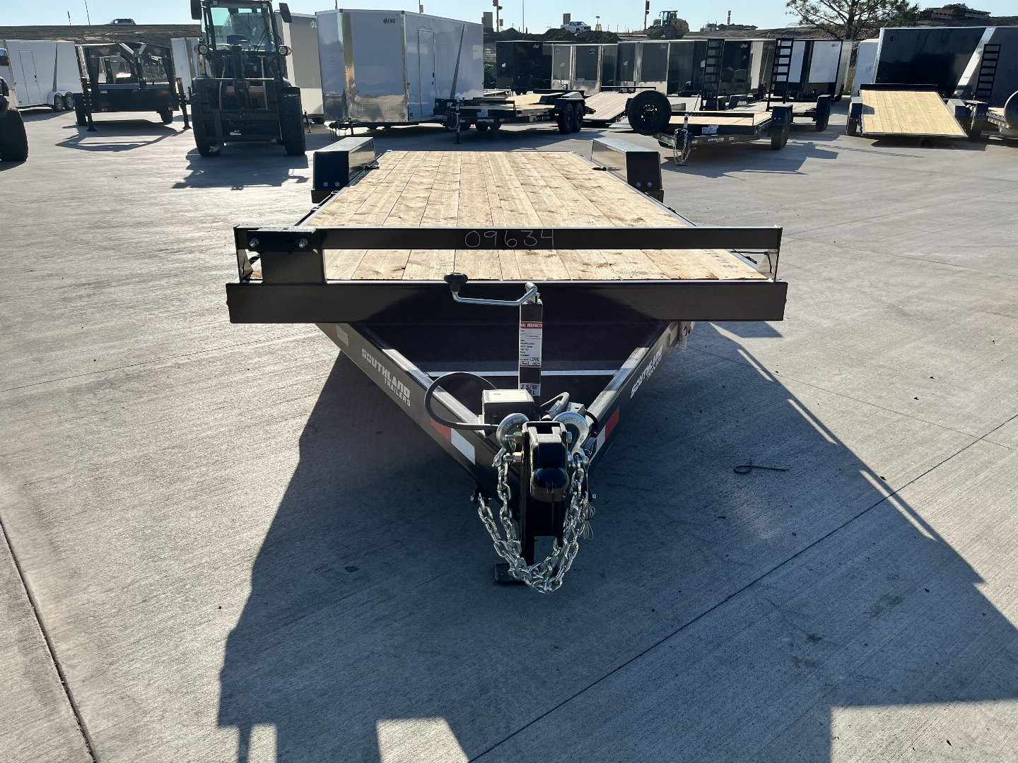 New 2026 Southland 22’ Flatbed 2-7000lb axles =14K Dovetail Trailer Slide In Ramps