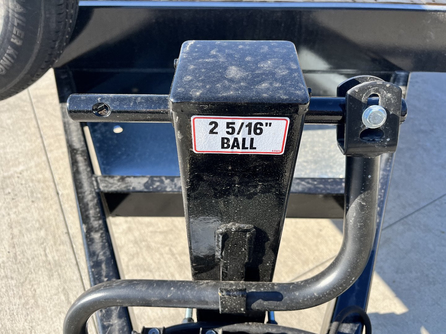 New 2025 Southland 24’ Flatbed 3-7000lb axles =21K Dovetail Trailer Fold Up Ramps