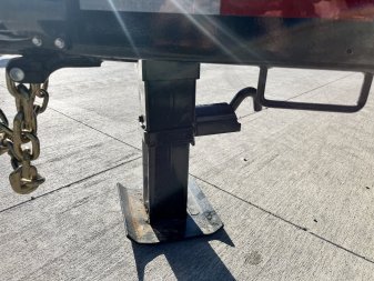 New 2025 Southland 24’ Flatbed 3-7000lb axles =21K Dovetail Trailer Fold Up Ramps