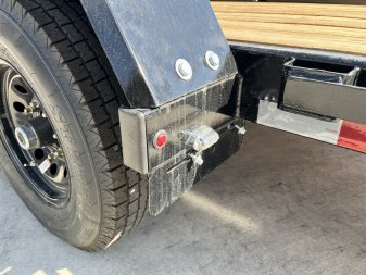New 2025 Southland 22’ Flatbed 2-7000lb axles =14K Dovetail Trailer Fold Up Ramps