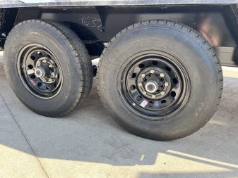 New 2025 Southland 22’ Flatbed 2-7000lb axles =14K Dovetail Trailer Fold Up Ramps