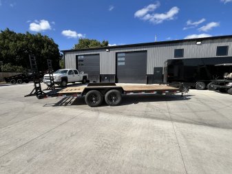 New 2025 Southland 22’ Flatbed 2-7000lb axles =14K Dovetail Trailer Fold Up Ramps