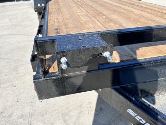 New 2025 Southland 20’ Flatbed 2-7000lb axles = 14K Dovetail Trailer Aluminum Slide In Ramps