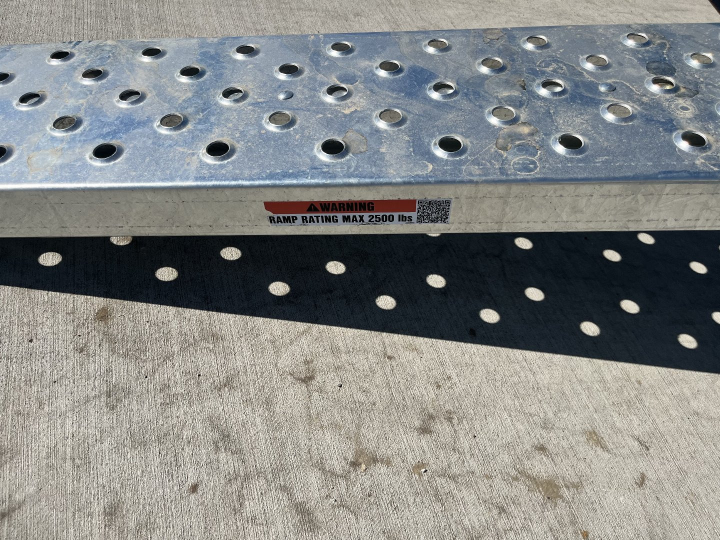 New 2025 Southland 20’=18’flat + 2’ dovetail Flatbed 2-3500lb axles = 7K Trailer with side Slide In Ramps