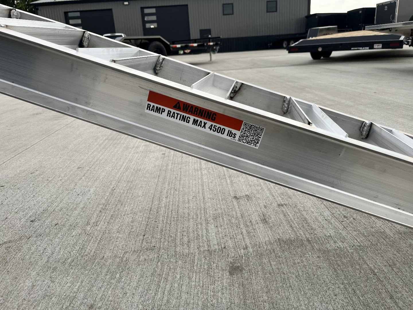 New RARE HUGE DISCOUNT NEW 2026 Southland 14ft Low Profile HIGH SIDE Dump Trailer 2-7000 lb axles = 14K with Ramps and TARP