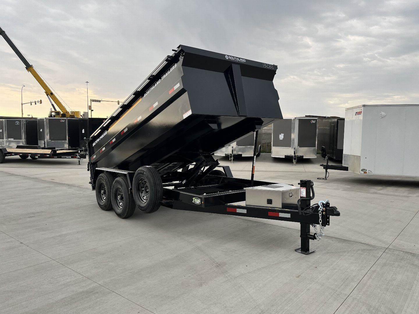 New RARE HUGE DISCOUNT NEW 2026 Southland 14ft Low Profile HIGH SIDE Dump Trailer 2-7000 lb axles = 14K with Ramps and TARP