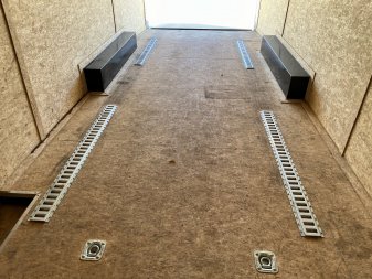 Used 2022 Pace American 8.5x24+2v dovetail 7ft tall aluminum wheels enclosed cargo car hauler trailer