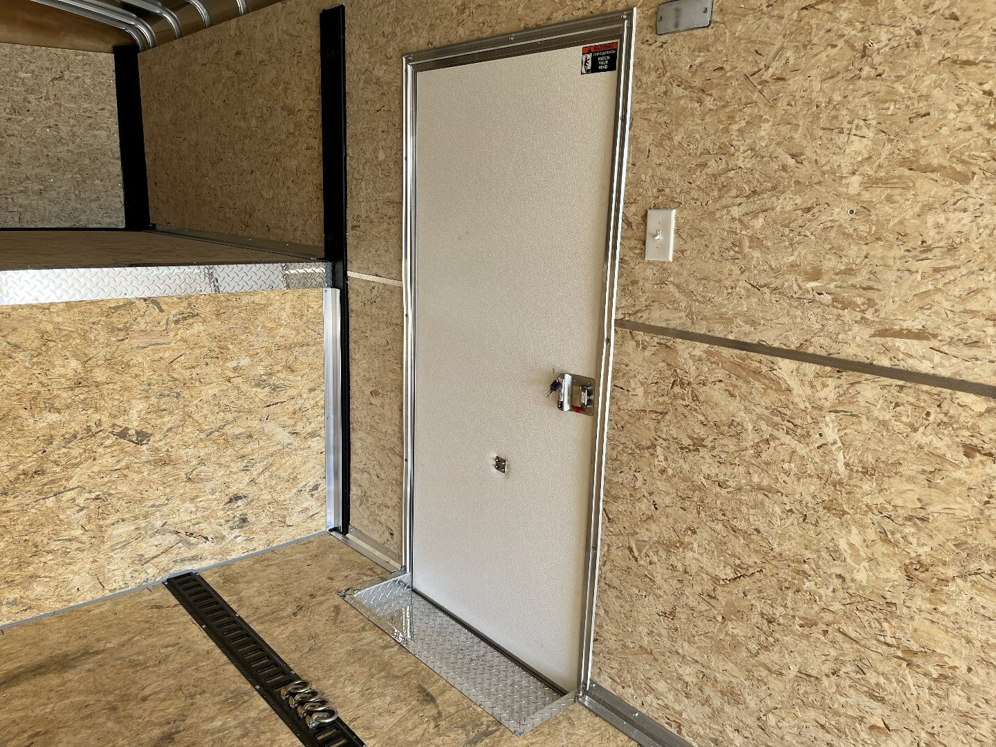 New 2025 H&H Trailers H10124CRCHGN-160 Cargo / Enclosed Trailer