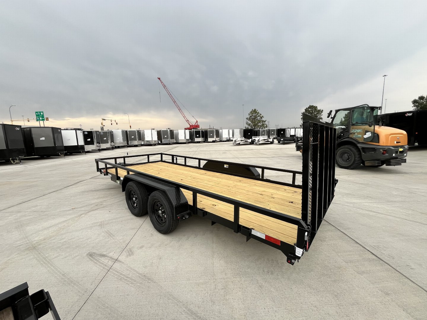 New NEW 2025 H&H 82"x18' Flatbed 2-3500lb axles = 7K Railside Utility