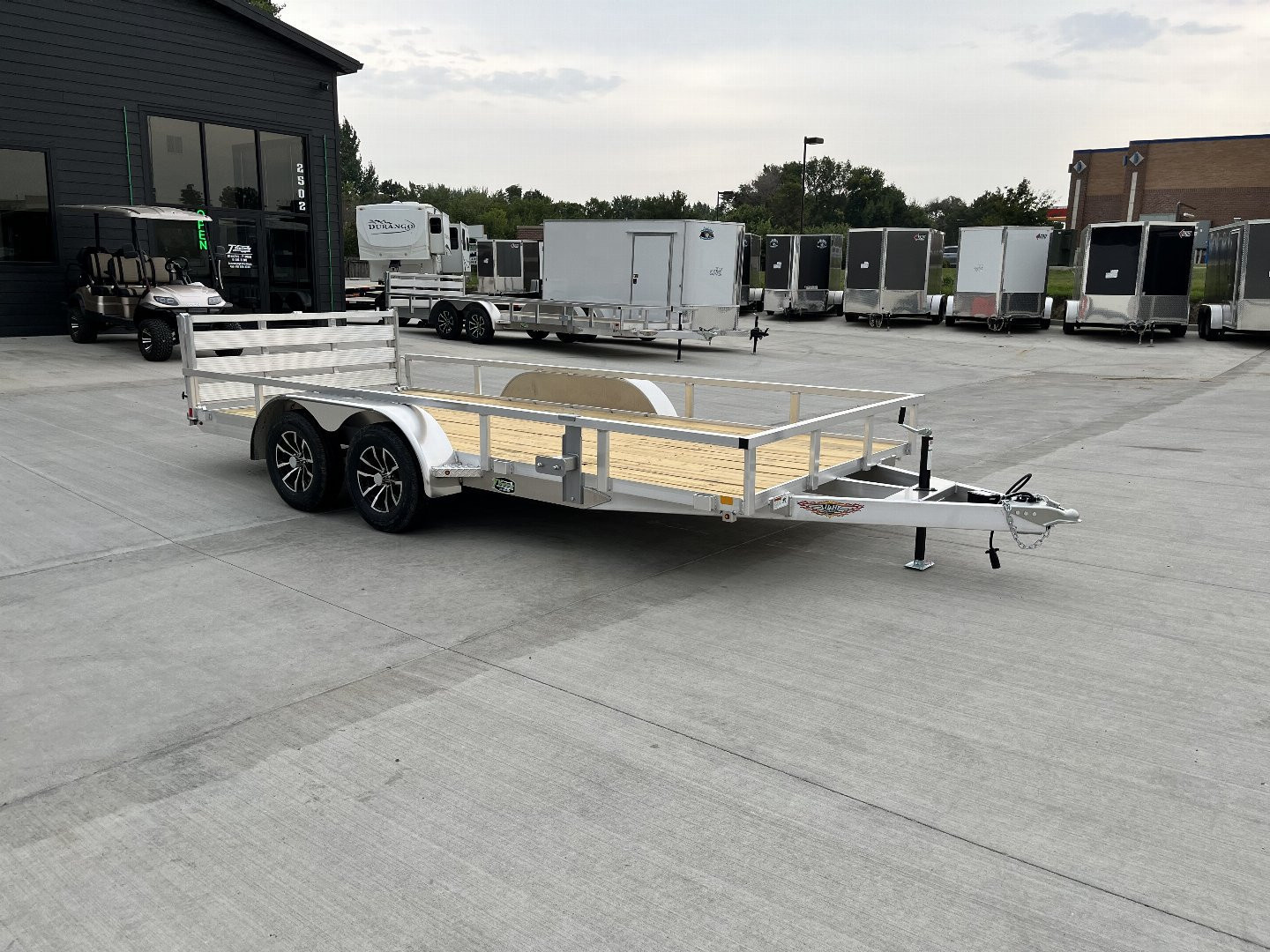 New NEW 2026 H&H 82"x16' Aluminum 2-3500lb axles = 7K Railside Utility bi-fold ramp, Aluminum Wheels