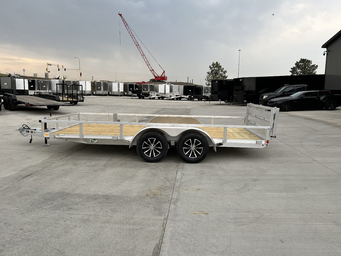 New NEW 2026 H&H 82"x16' Aluminum 2-3500lb axles = 7K Railside Utility bi-fold ramp, Aluminum Wheels