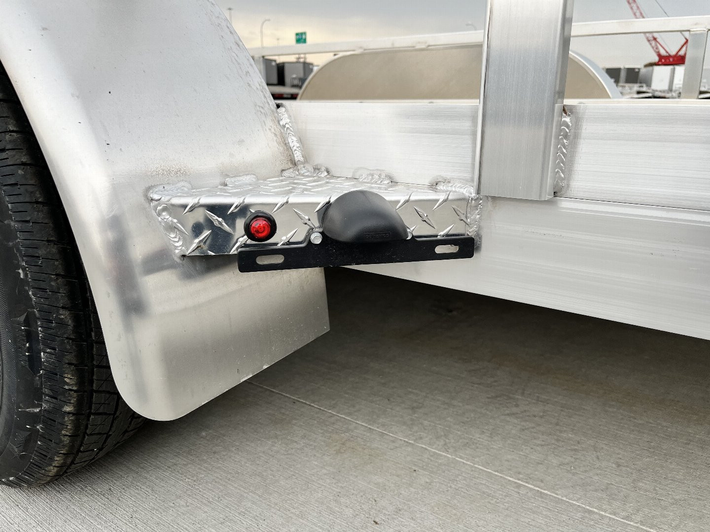 New NEW 2026 H&H 82"x16' Aluminum 2-3500lb axles = 7K Railside Utility bi-fold ramp, Aluminum Wheels