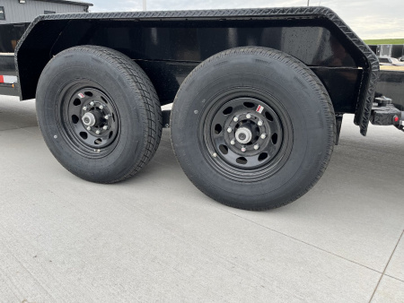 New 2025 H&H Trailers 30 gsneck 14K pwr tilt Gooseneck Bodies