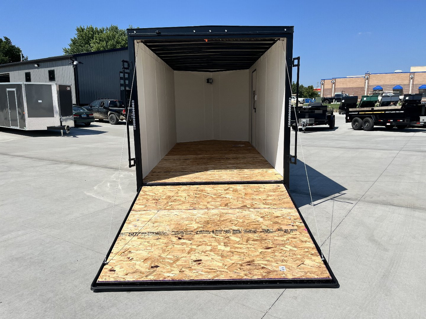 New NEW 2026 AERO 7x16 +2 V BLACKOUT Edition, WHITE Interior, QUALITY, ALLOY Wheels, Enclosed Rear Ramp Cargo Trailer