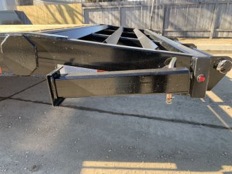 New 2024 Southland 22’ Flatbed 2-7000lb axles = 14K Dovetail Trailer with ALUMINUM Slide In Ramps
